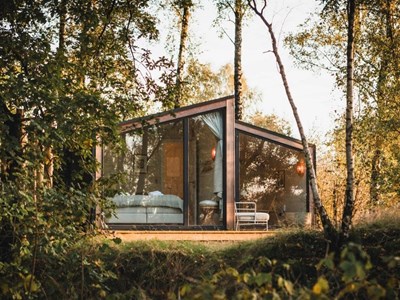 Romantische cabin op een heuvel met vrij uitzicht aan alle kanten Romantische cabin op een heuvel met vrij uitzicht aan alle kanten