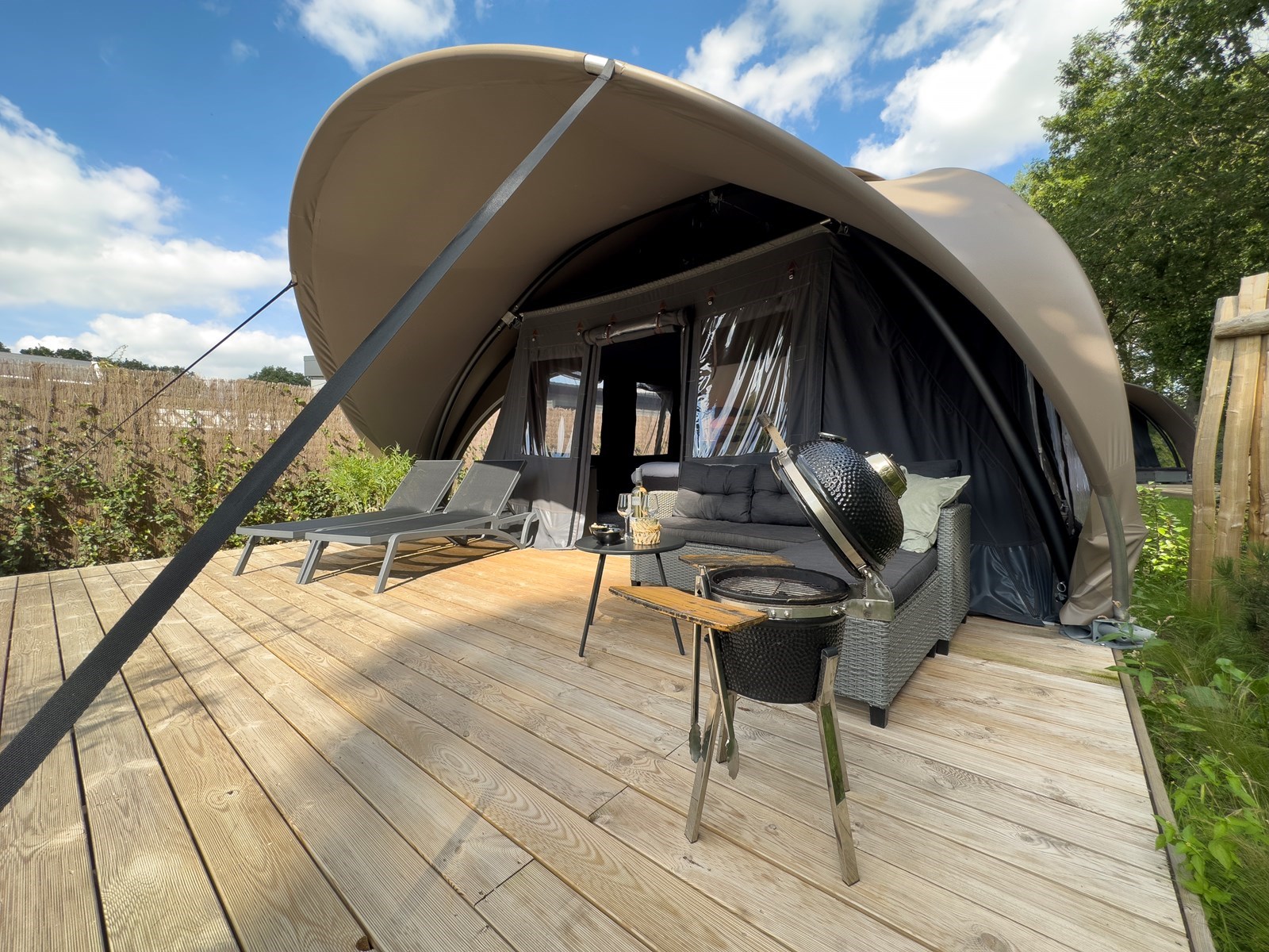 Nature Wellness Suite mét eigen hottub