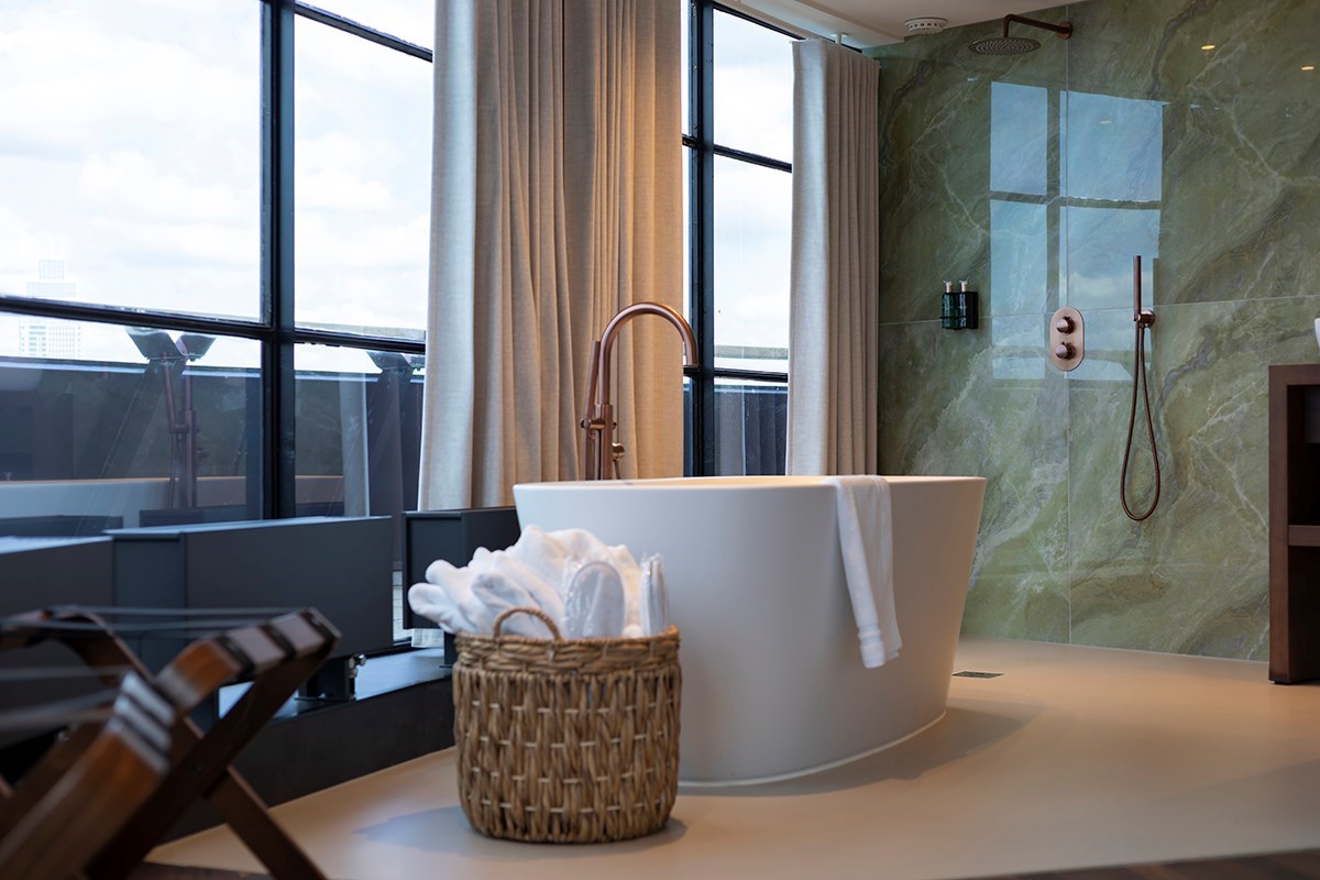 Slapen bovenop de Euromast in Rotterdam