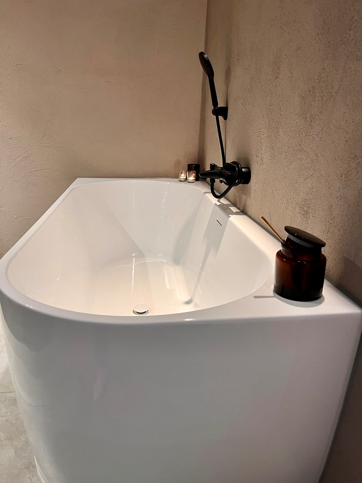 Wellness appartement met sauna en jacuzzi