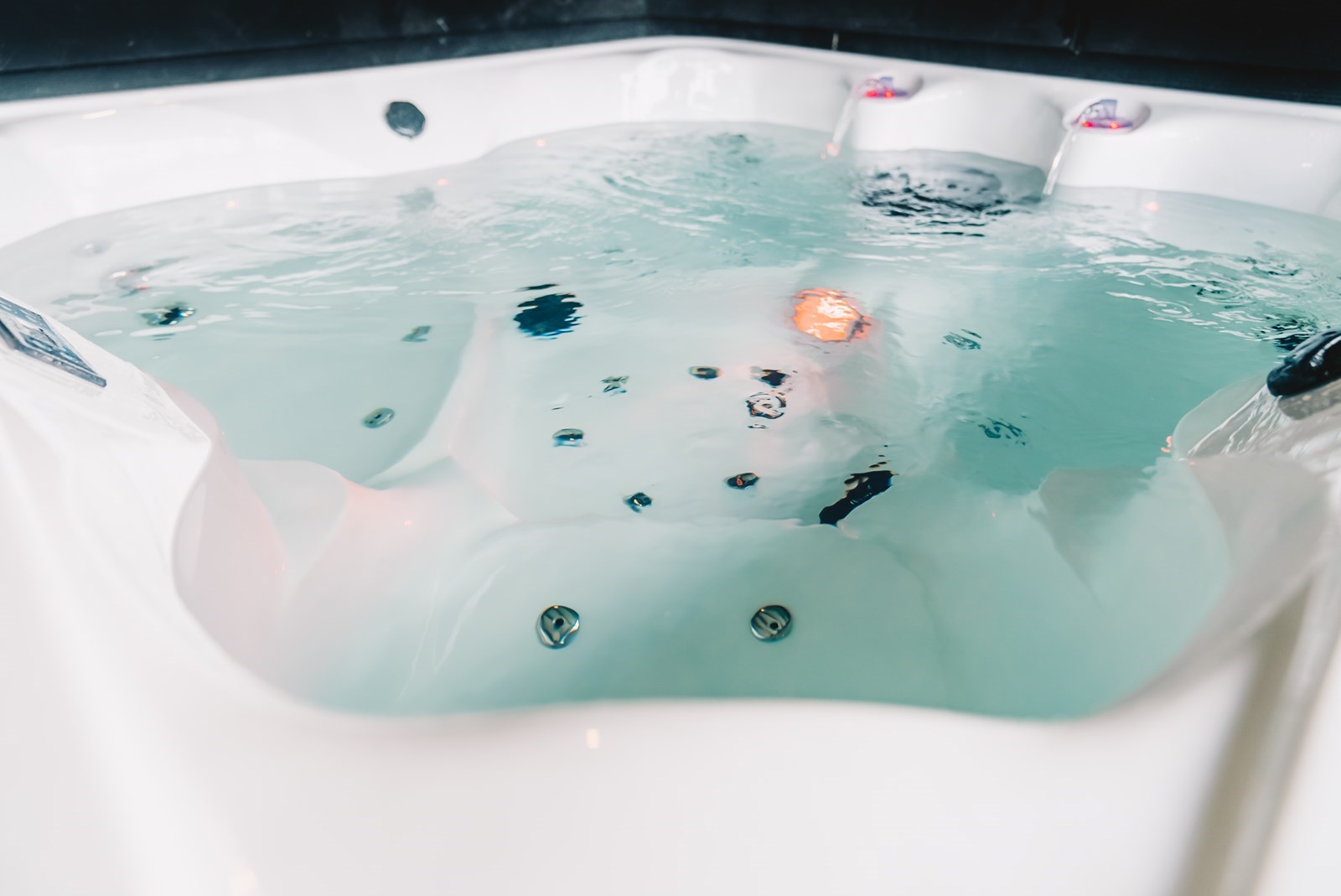 Wellness appartement met sauna en jacuzzi