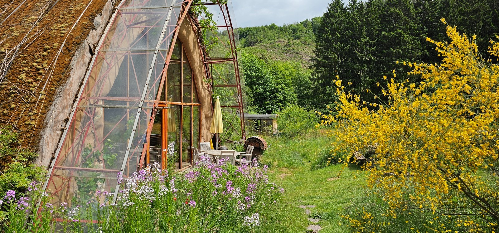 De stroboog, ecologisch comfort in de Ardennen