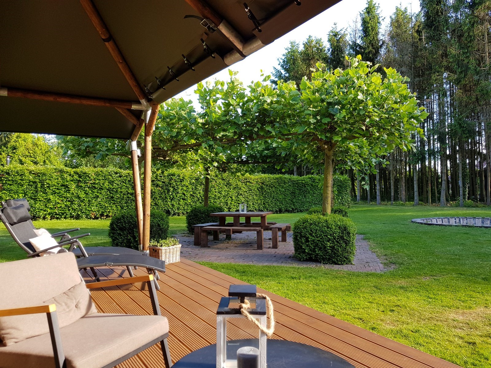 Glamping in een Safaritent met een hottub