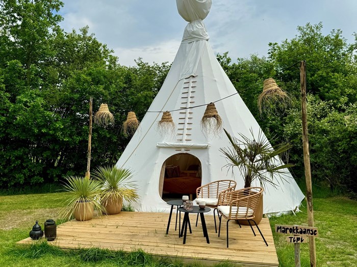 Sprookje van 1001 nachten in een Marokkaanse Tipi Sprookje van 1001 nachten in een Marokkaanse Tipi