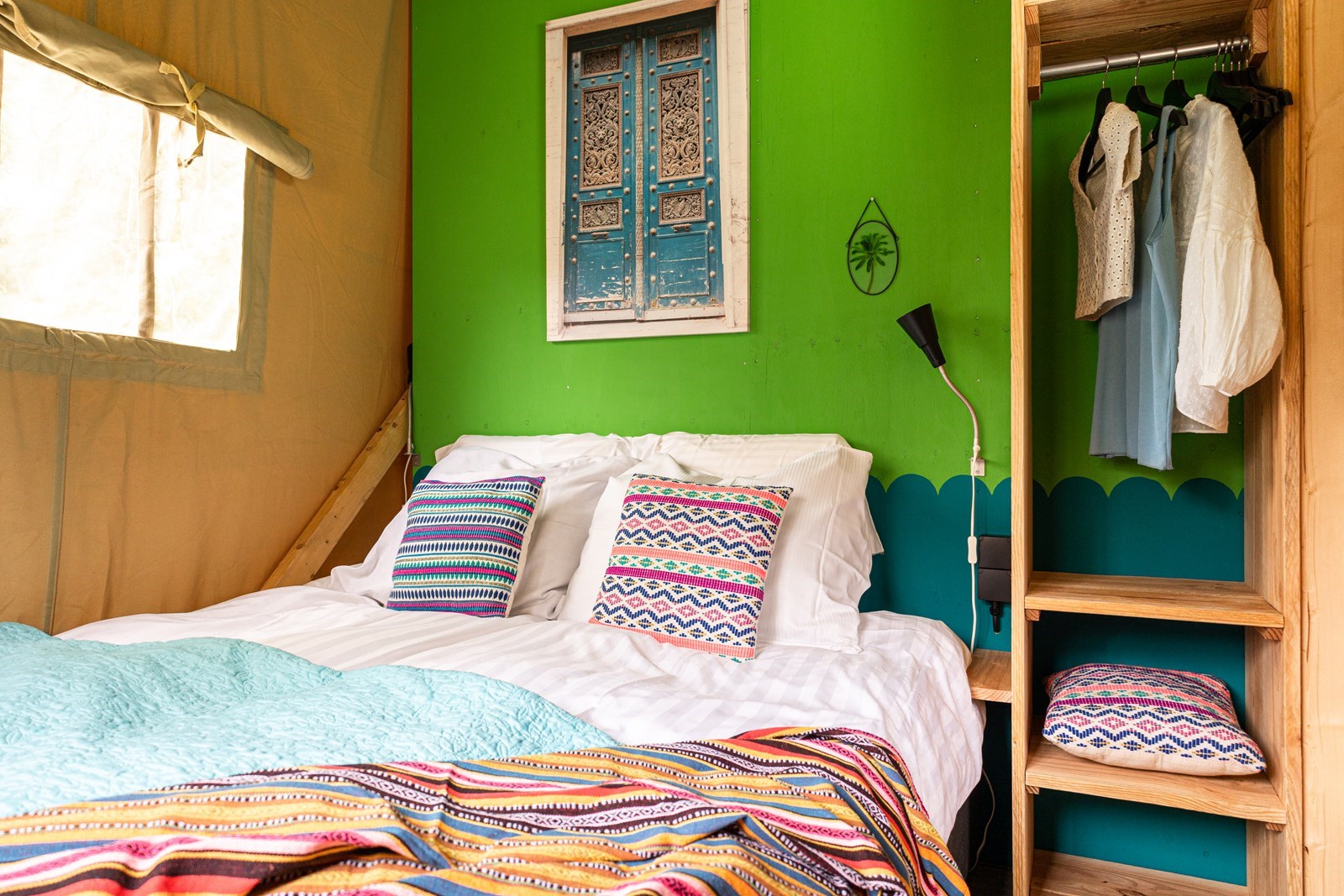 Glamping in een vrolijke safaritent