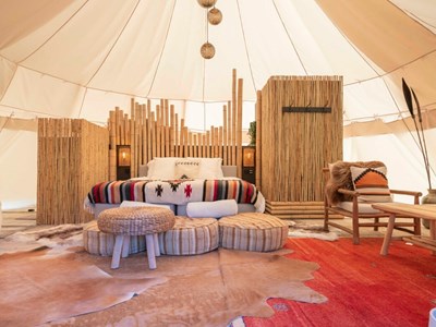 Overnachten in een luxe Tipi Overnachten in een luxe Tipi