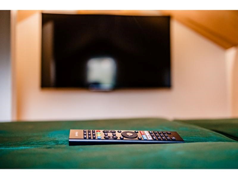 Filmpje streamen in de CinemaCabin met prive hottub