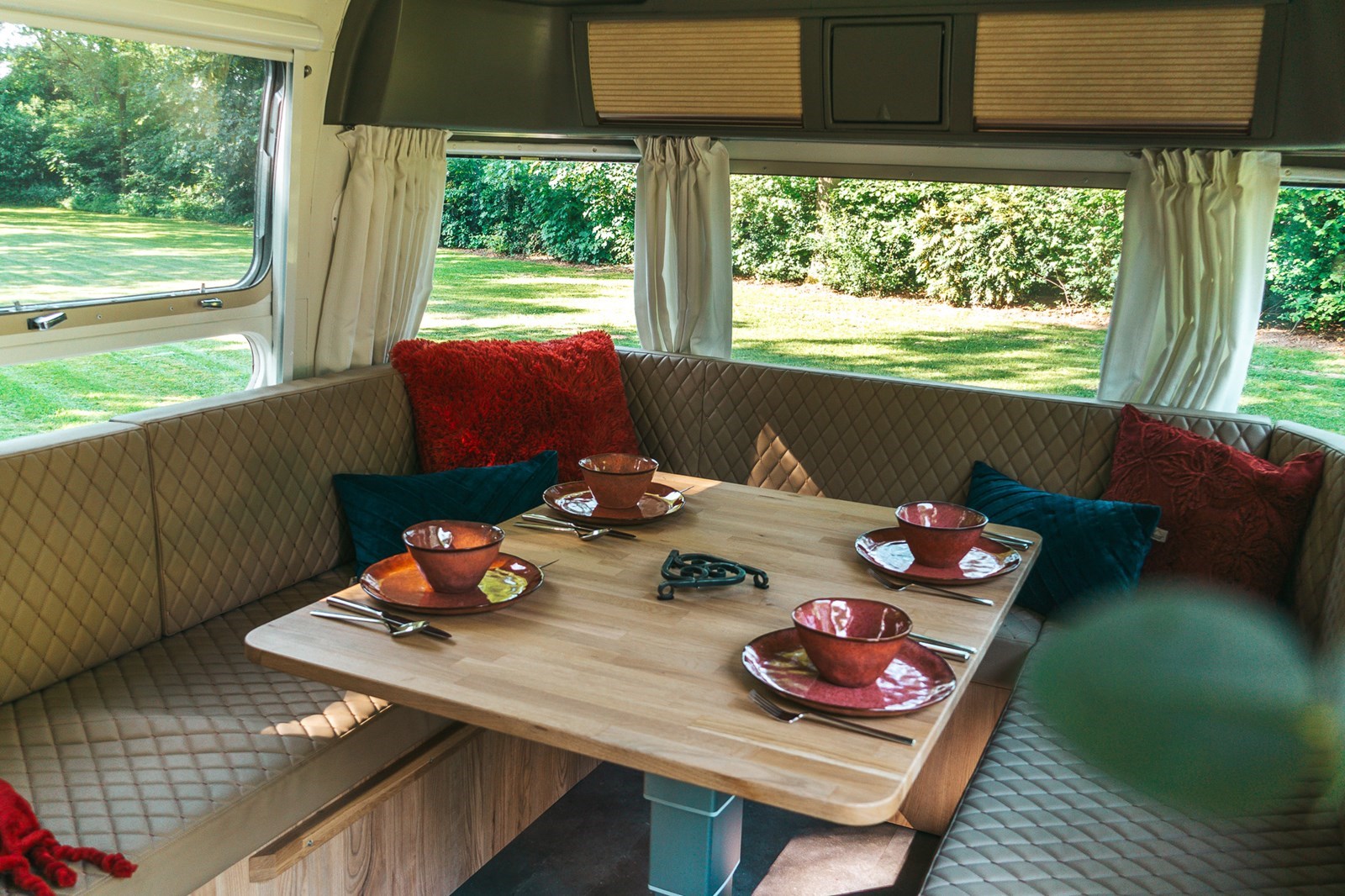 Amerikaanse Airstream caravan met hottub