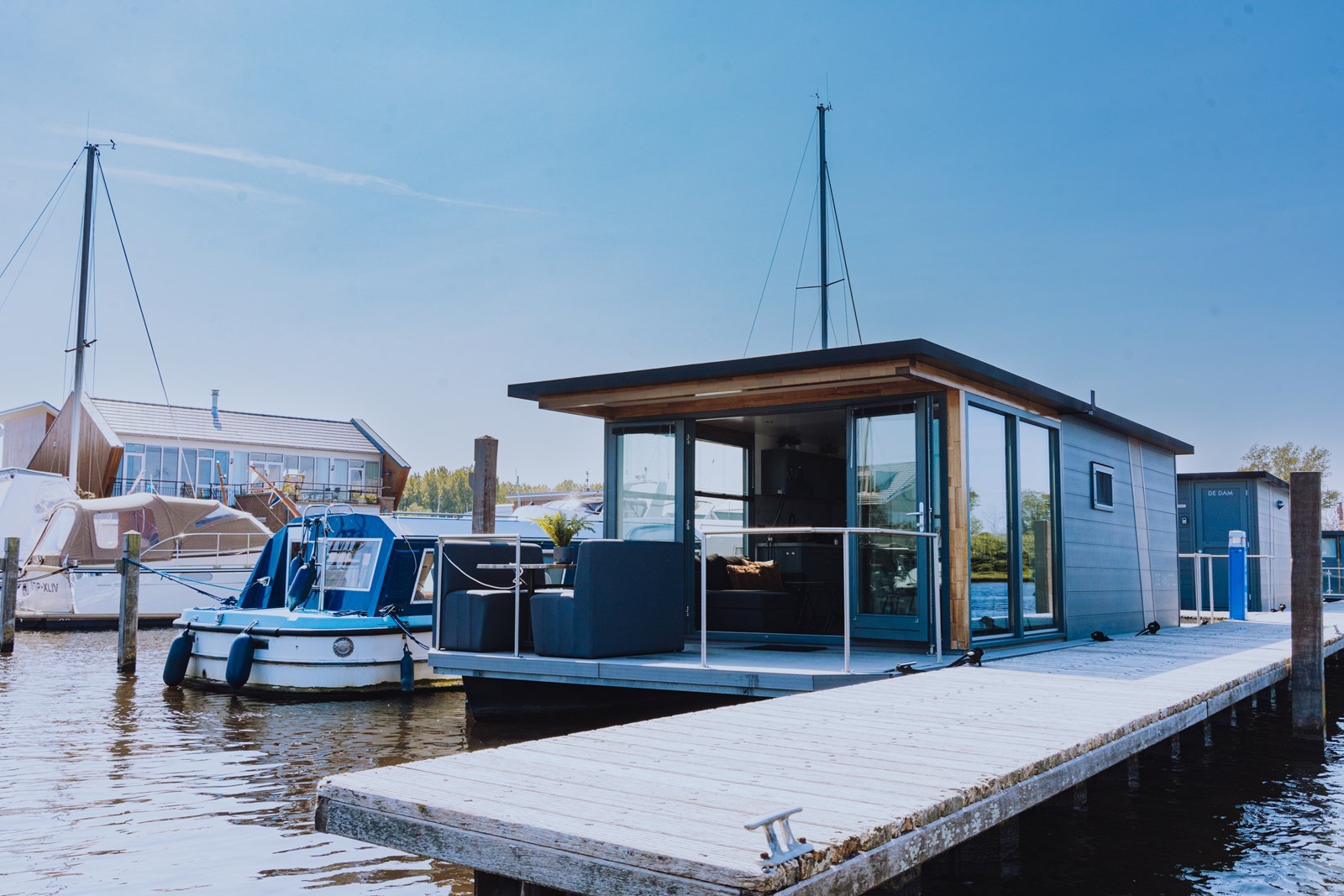 Slapen op het water in een luxe Havenlodge