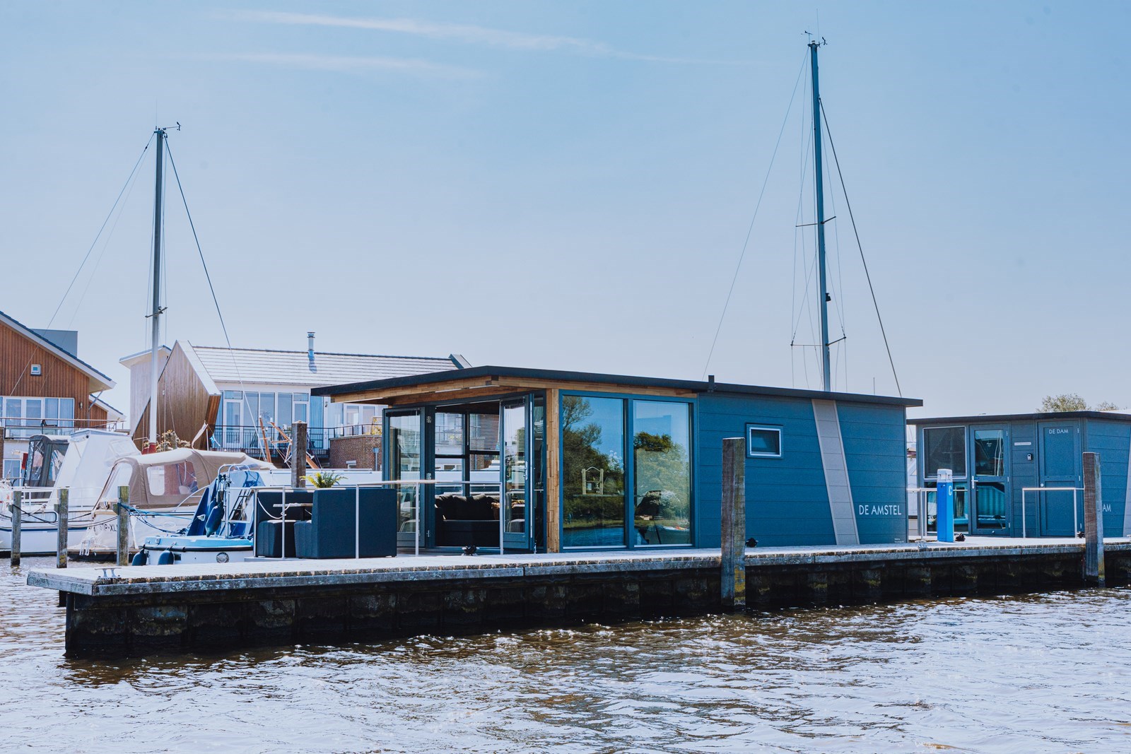 Slapen op het water in een luxe Havenlodge