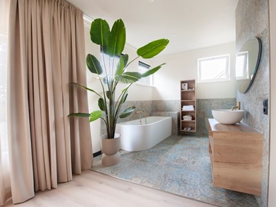 Suite met bad en regendouche in een boutique hotel in de Achterhoek Suite met bad en regendouche in een boutique hotel in de Achterhoek