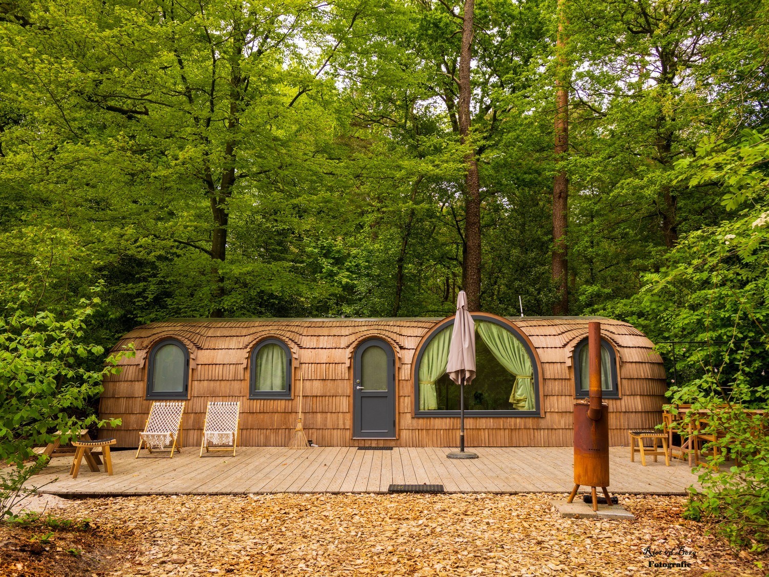 Iglu cabin voor het hele gezin midden in het bos van Drenthe