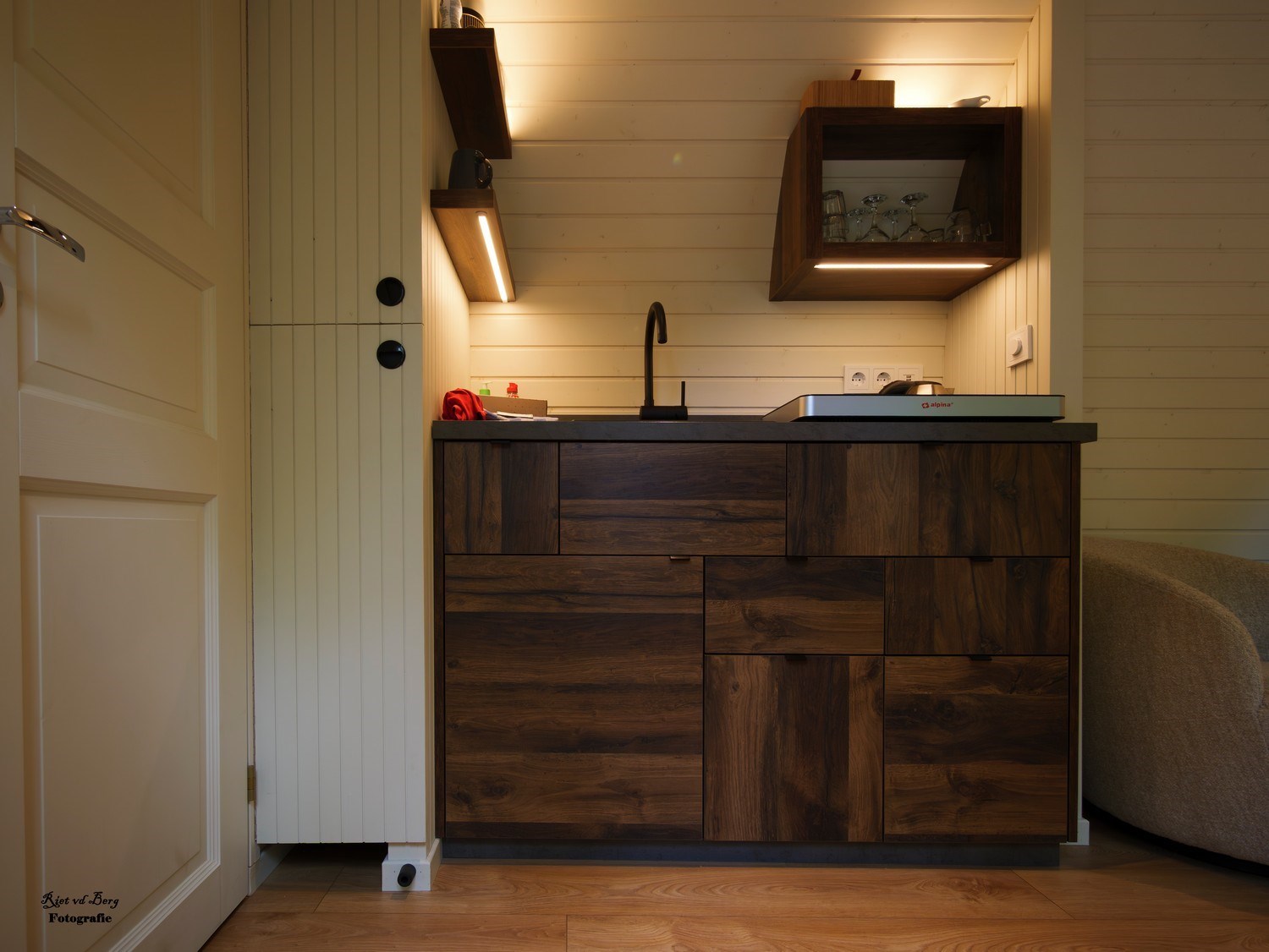 Iglu cabin voor het hele gezin midden in het bos van Drenthe