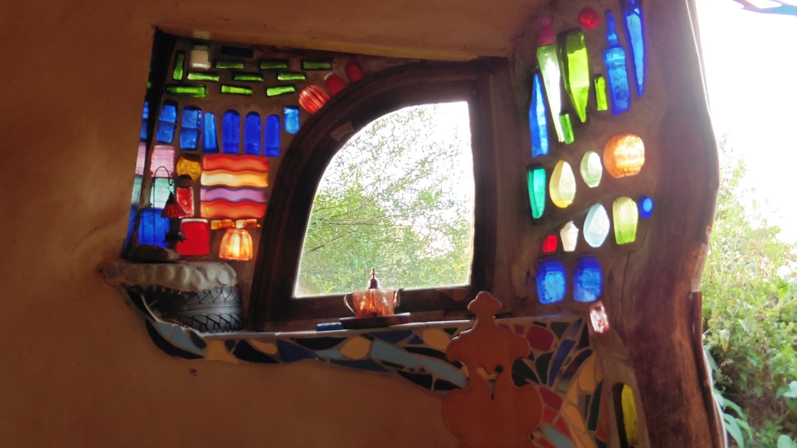 Slapen in een sprookjesachtig Hobbithuisje