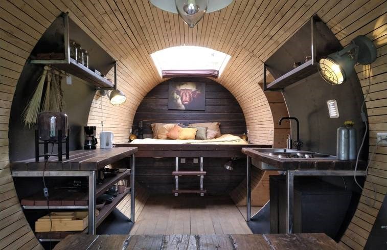 Unieke Voersilo die omgebouwd is tot een Tiny house