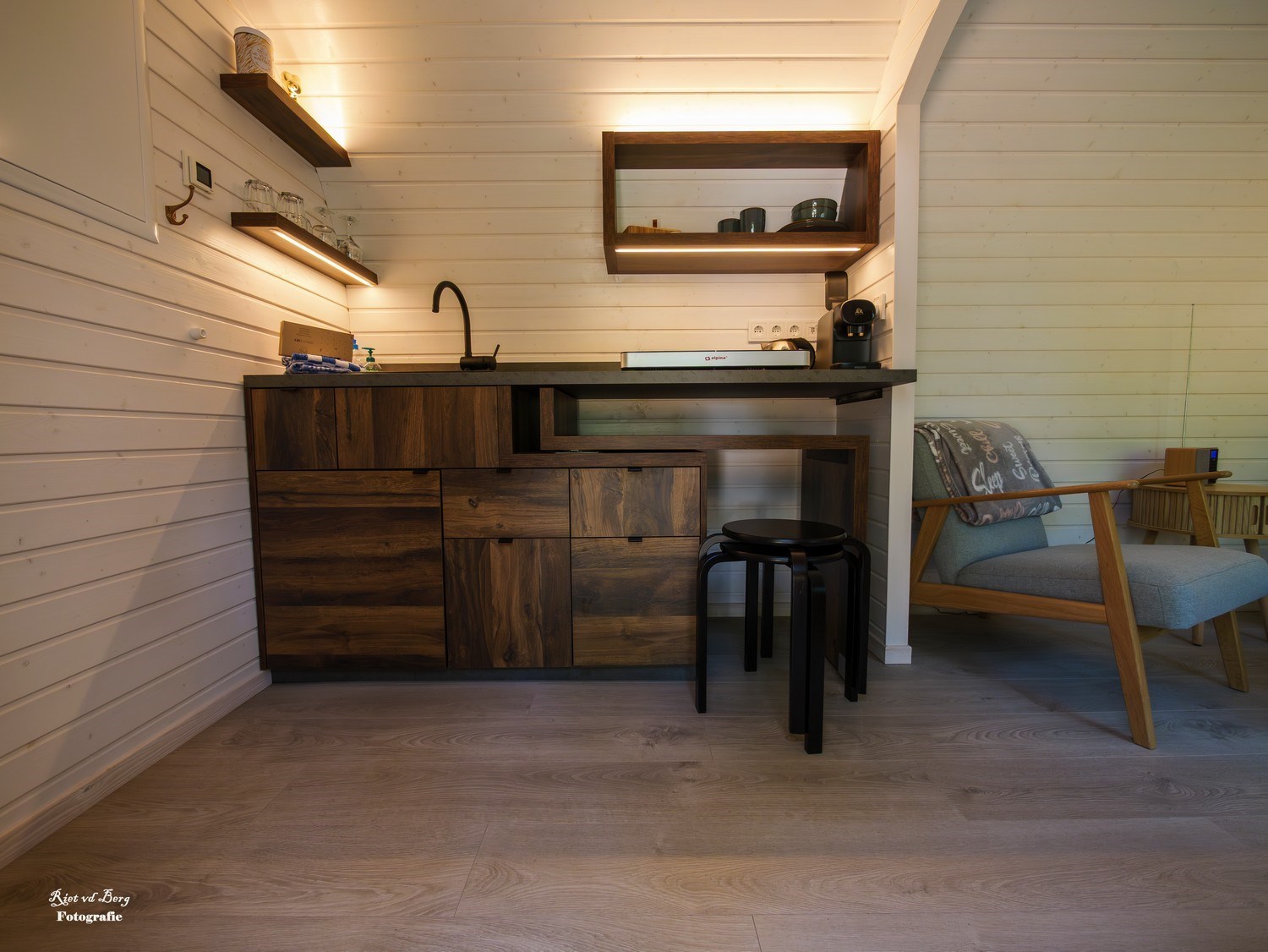 Romantische Iglu cabin midden in het bos van Drenthe