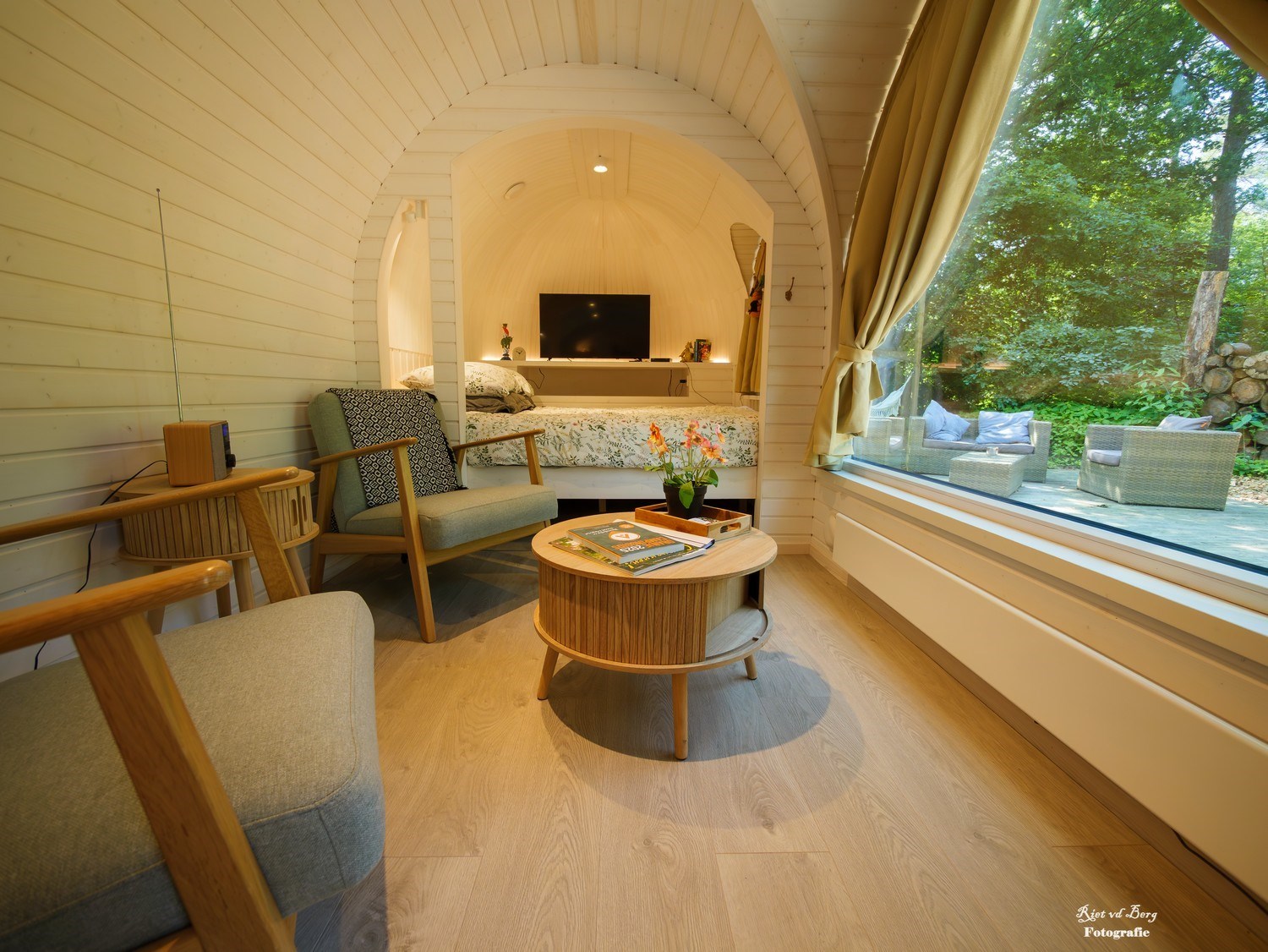 Romantische Iglu cabin midden in het bos van Drenthe