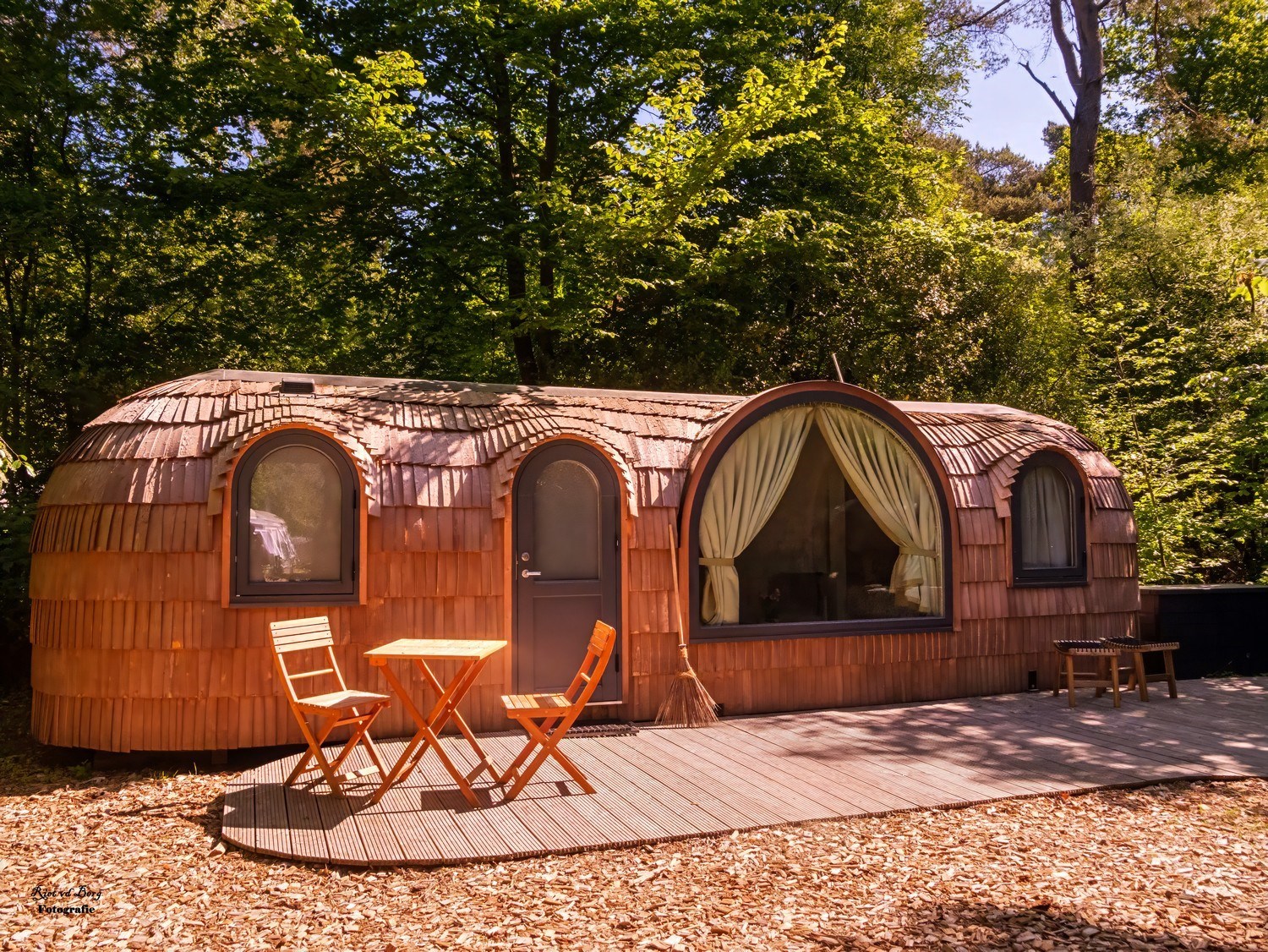Romantische Iglu cabin midden in het bos van Drenthe