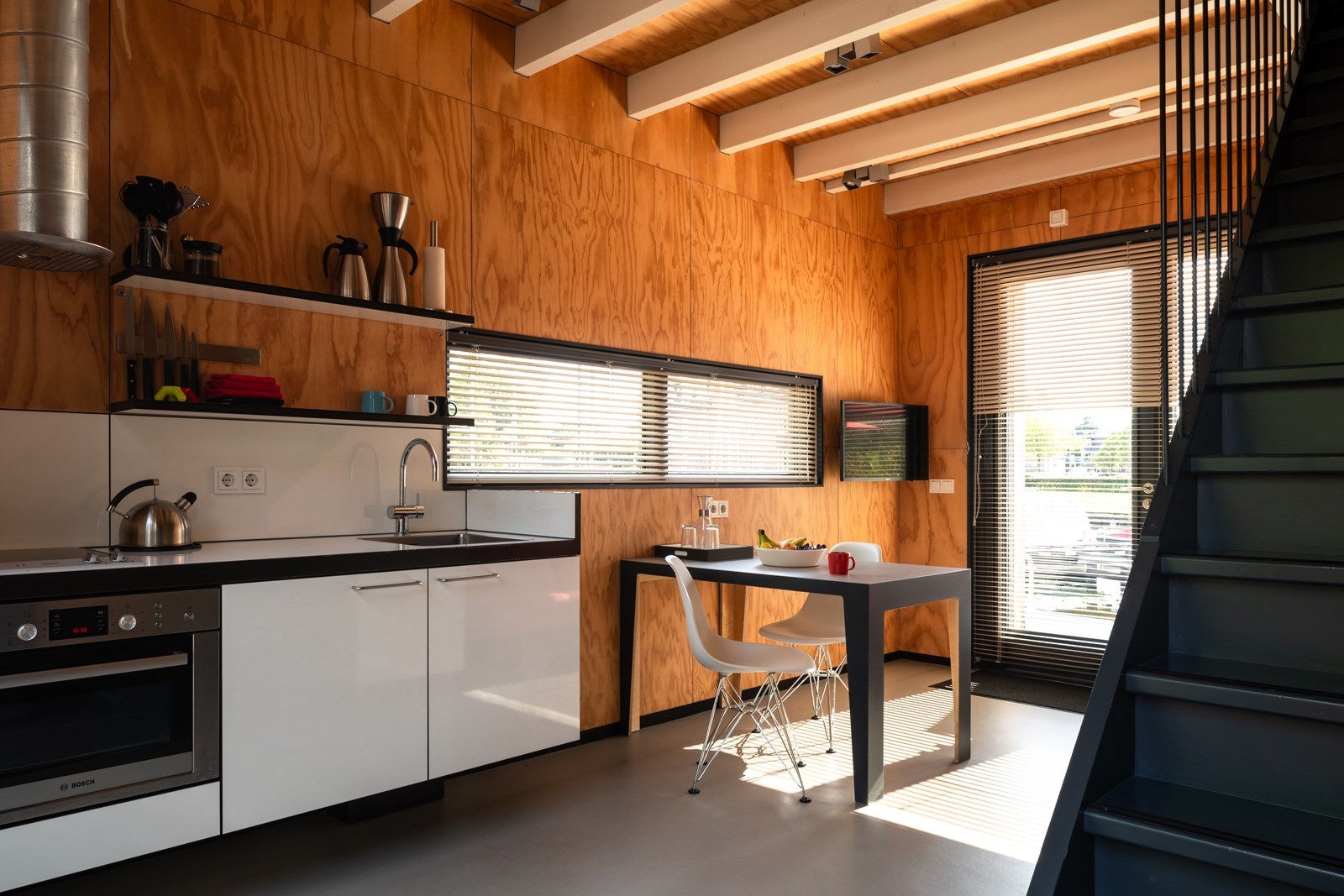 Vakantiehuisje aan de Elfstedenroute met je eigen elektrische bootje