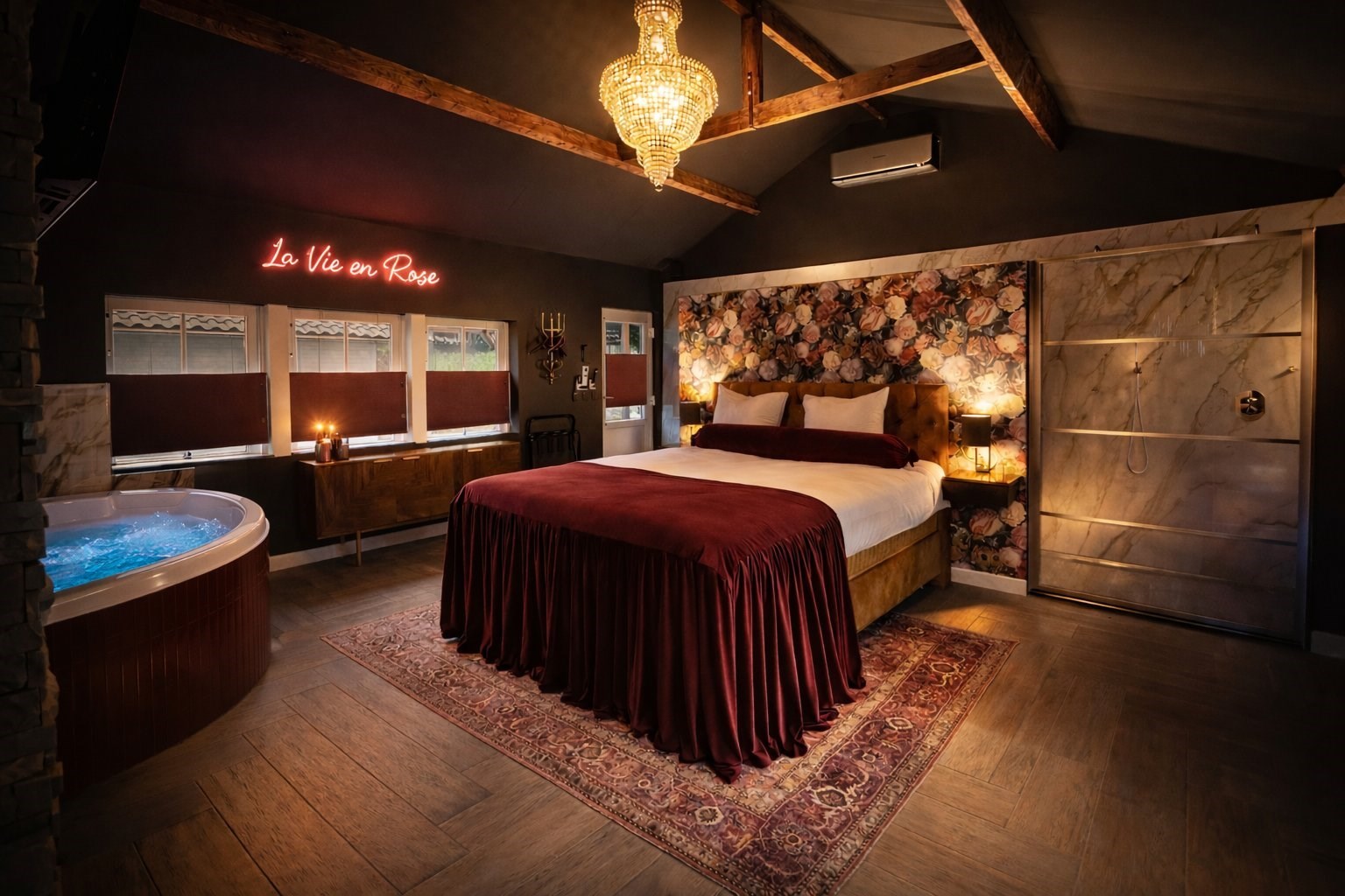 Luxe Boudoir Suite met 2 persoons Bubbelbad, Privé Sauna, Thuisbioscoop, Duo Douche en Openhaard & toegang Wellness Tuin. *** Gratis Fles Prosecco en Partner Connect Box *** 