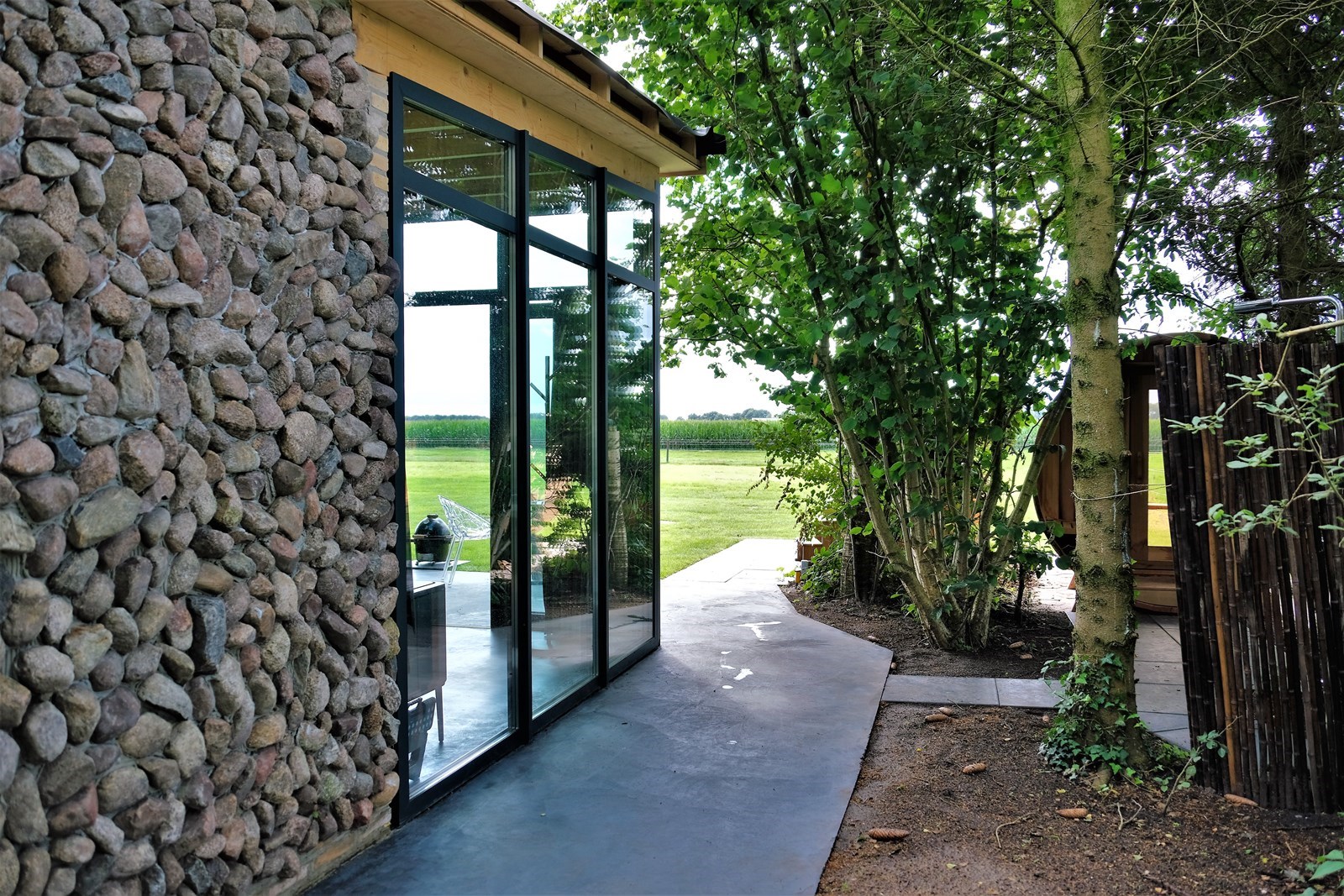 Origineel overnachten in een luxe vakantiehuis met hottub en panoramasauna