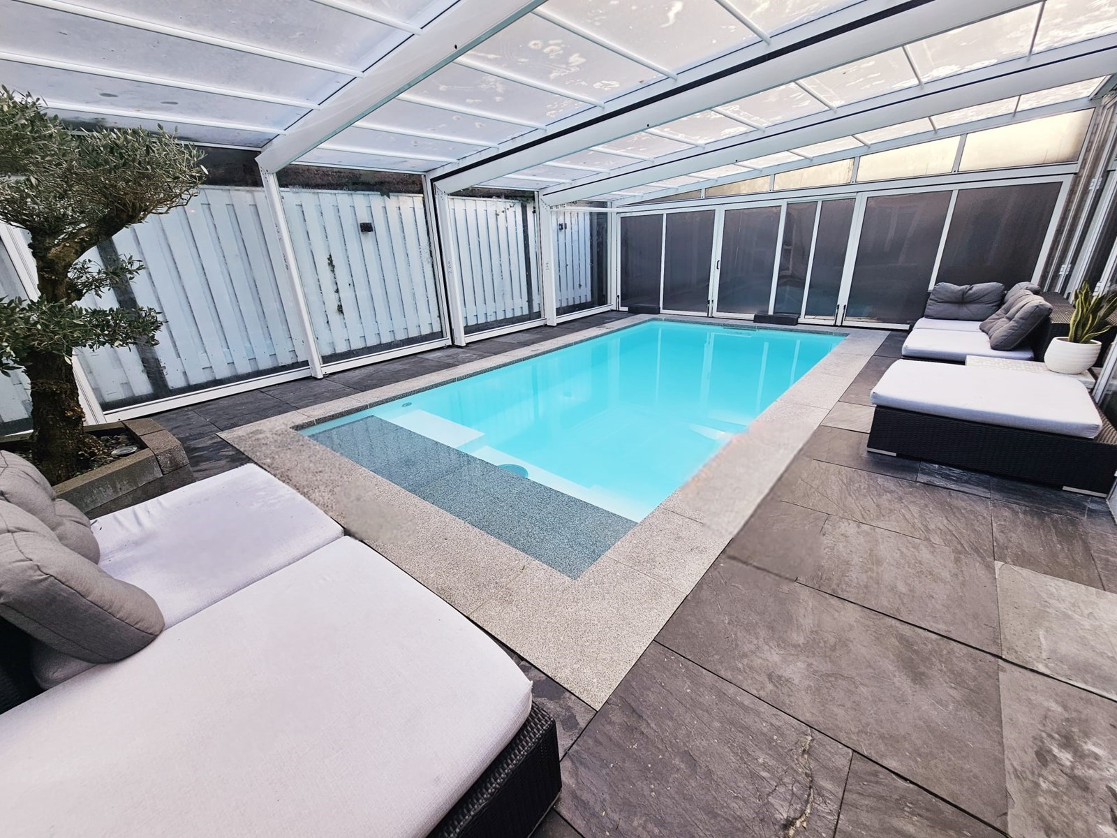 Luxe Overnachting: Zwembad, Wellness & Pure Ontspanning