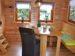 Grote luxe kampeerton voor 5 personen Grote luxe kampeerton voor 5 personen