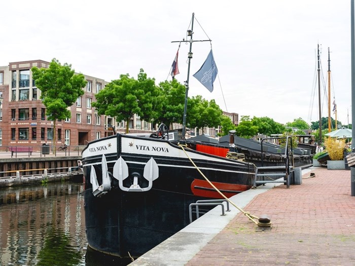 Slapen in een scheepshut in het hartje van de stad Slapen in een scheepshut in het hartje van de stad