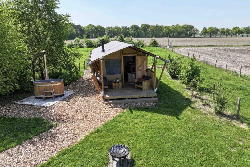 Knusse Glamping lodge met hottub op alpaca farm