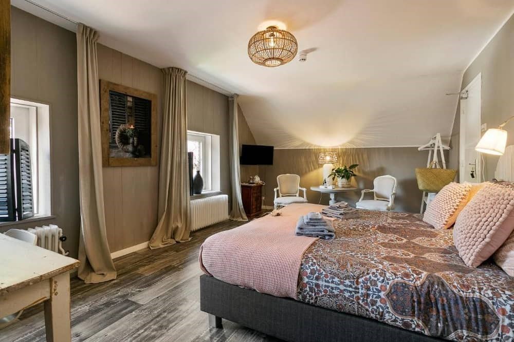 Luxe B&B kamer in een unieke carréboerderij uit 1500 in Limburg