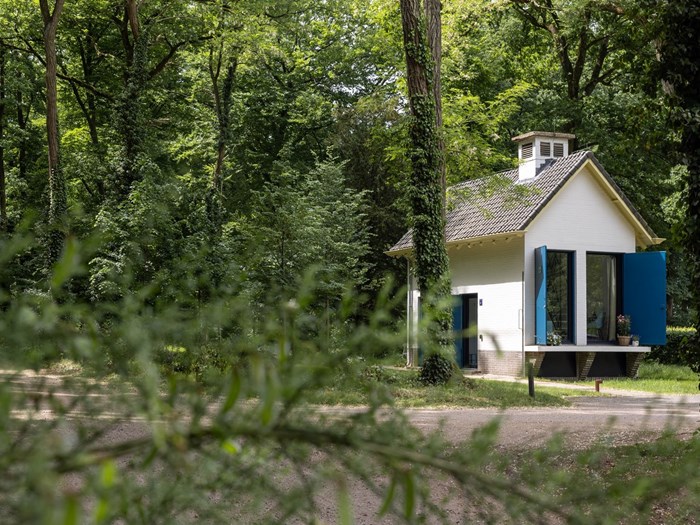 Origineel overnachten in een voormalig transformatorhuisje Origineel overnachten in een voormalig transformatorhuisje