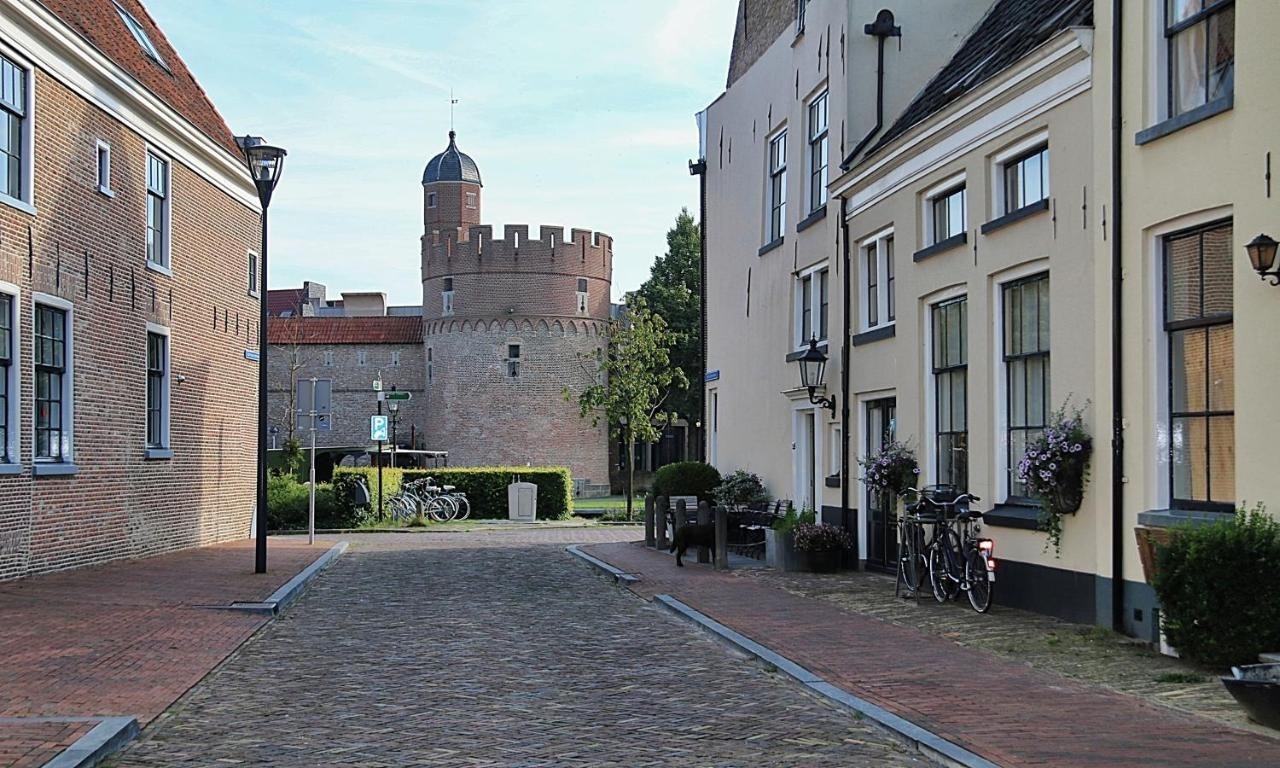 Suite in een middeleeuwse monumentale toren in Zwolle