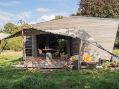 Tiny house tussen de schapen vlakbij Brugge Tiny house tussen de schapen vlakbij Brugge