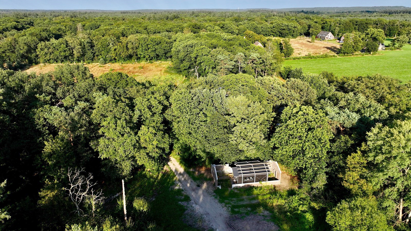 Een uniek vakantiehuis in de ruïne van een schuur 