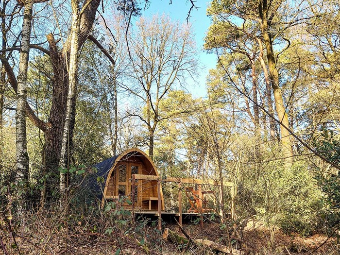 Origineel overnachten in een POD met privé sanitair Origineel overnachten in een POD met privé sanitair