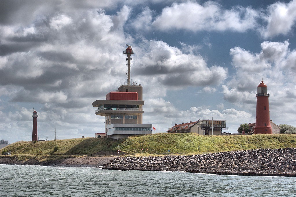 Slapen in de Seinpoststelling van IJmuiden