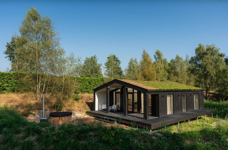 Unieke ecologische vakantiewoning met hottub en sauna