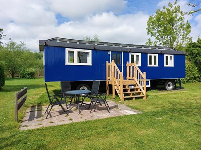 Overnachten in een authentieke pipowagen Overnachten in een authentieke pipowagen