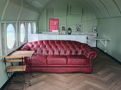 Overnachten in een omgebouwde, stoere marine-container Overnachten in een omgebouwde, stoere marine-container