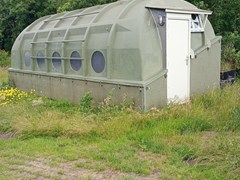 Overnachten in een omgebouwde, stoere marine-container Overnachten in een omgebouwde, stoere marine-container
