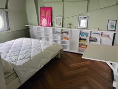 Overnachten in een omgebouwde, stoere marine-container Overnachten in een omgebouwde, stoere marine-container