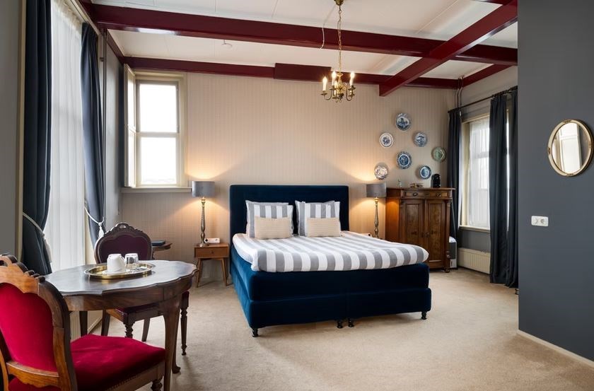 Unieke kamer in een 17e-eeuws rechthuis in Friesland