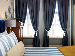 Unieke kamer in een 17e-eeuws rechthuis in Friesland Unieke kamer in een 17e-eeuws rechthuis in Friesland