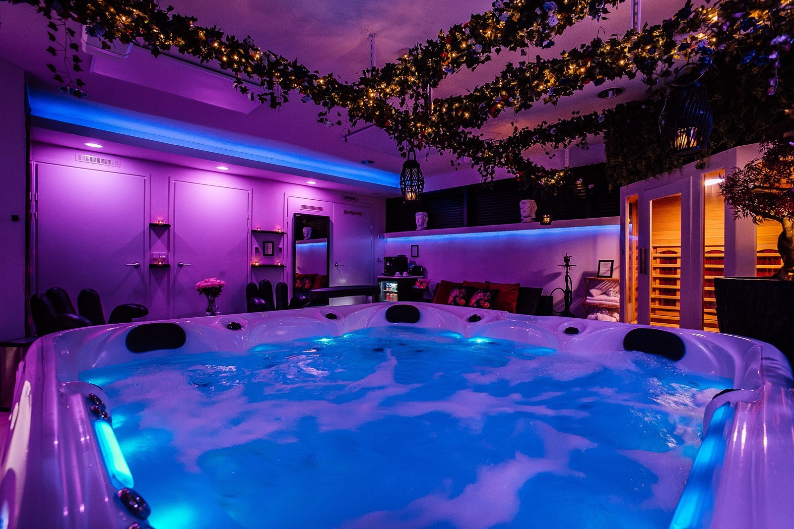 Romantische Jacuzzi suite met aparte slaapkamer