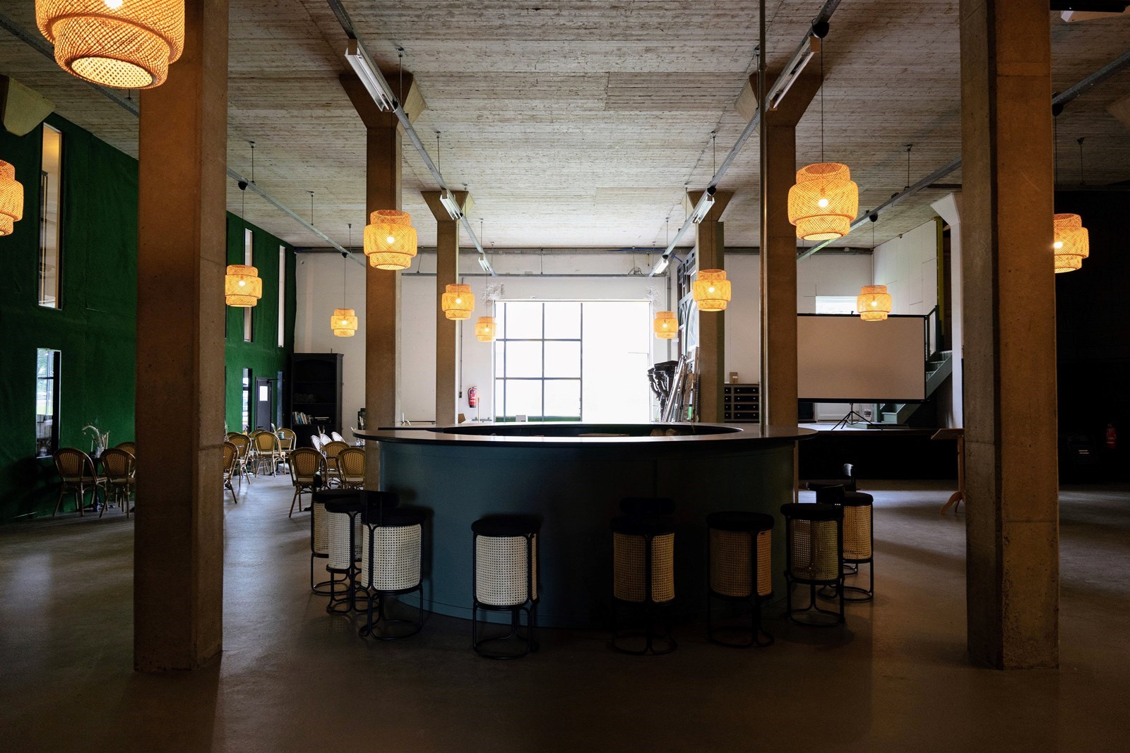 Originele groepsaccommodatie in een Watertoren met een eigen bioscoop