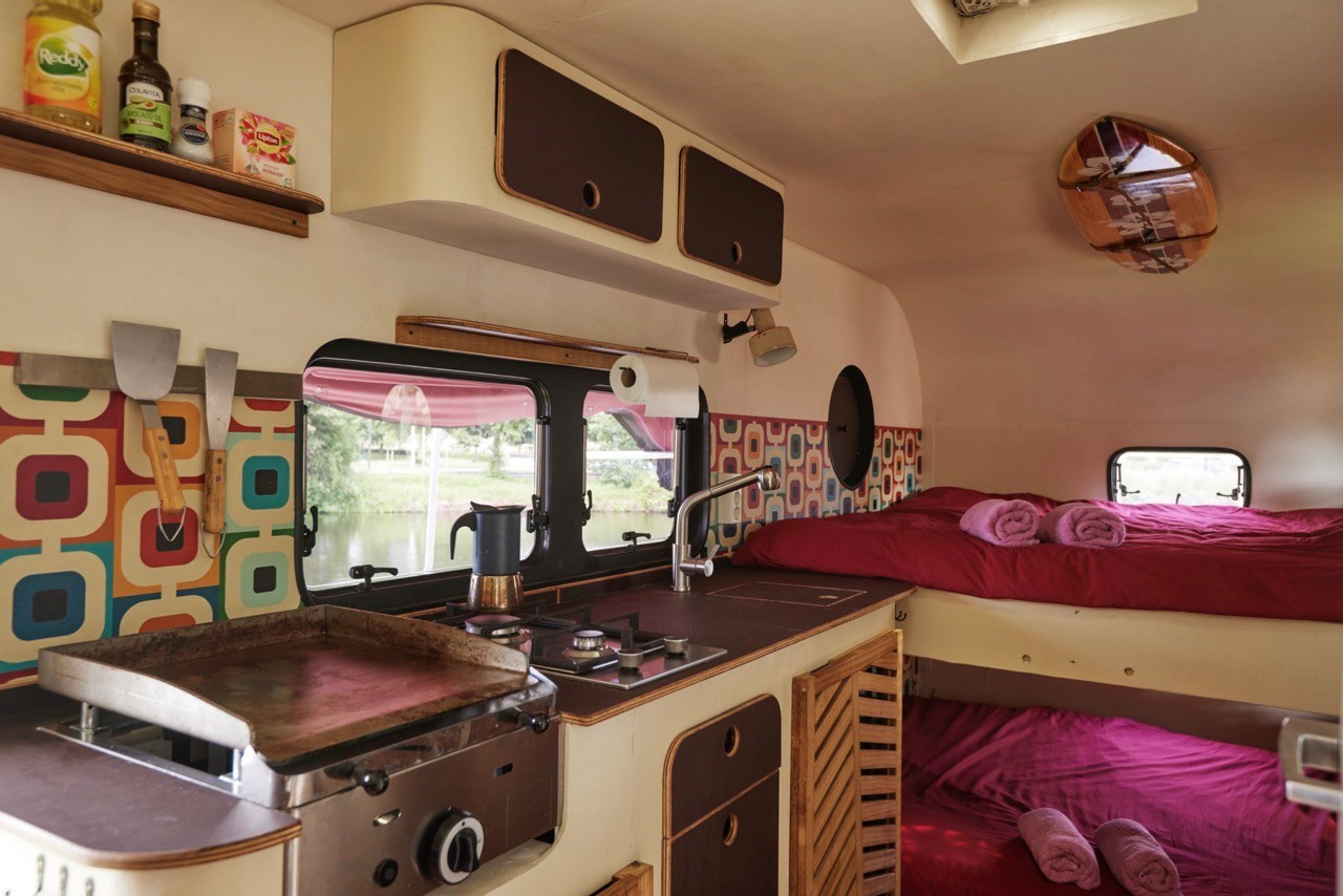 Glampervan geluk op een eigenzinnige stadsoase in Den Bosch