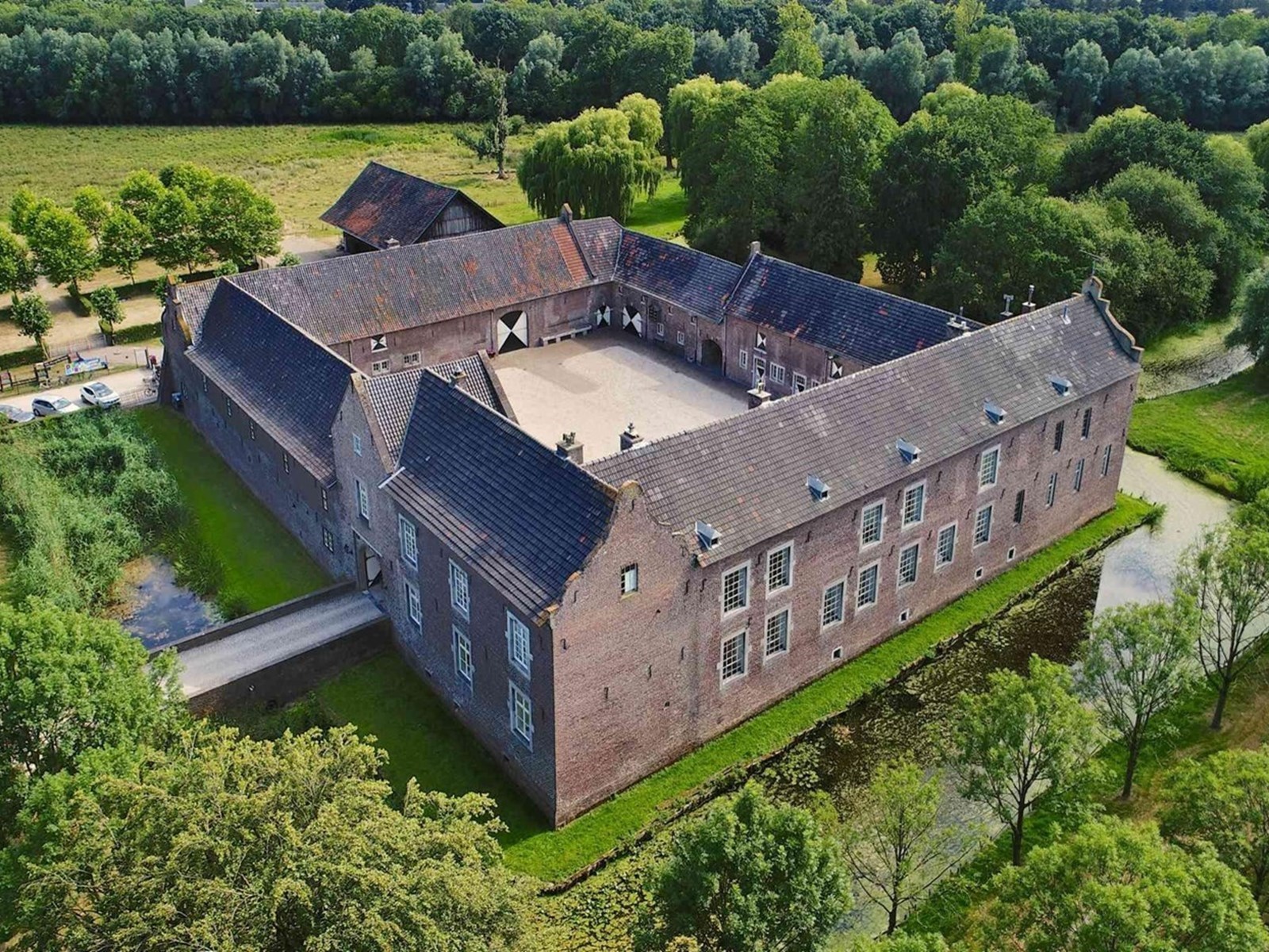 Overnachten in de voormalige bakkerij van een Kasteel in Limburg