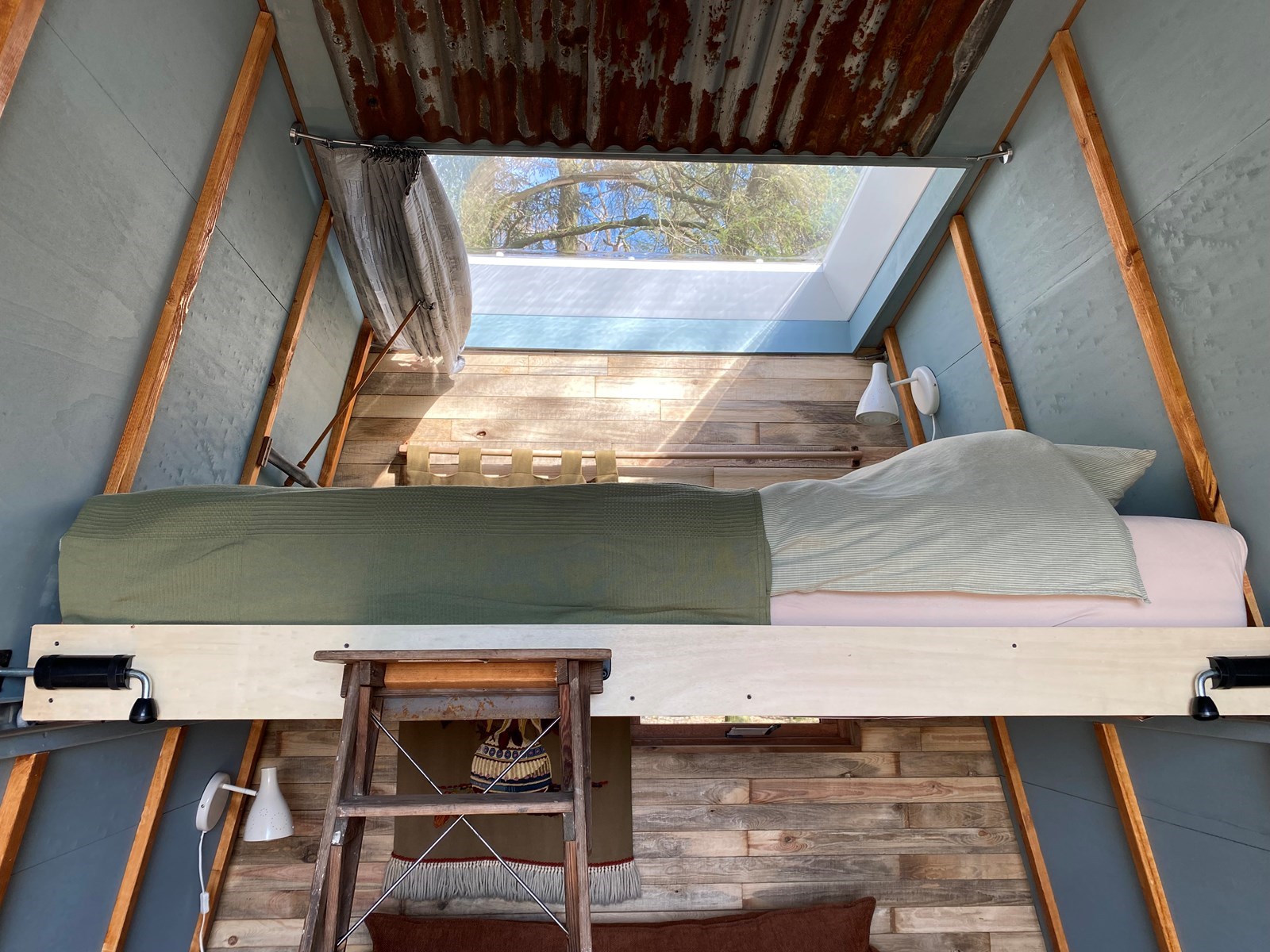 Origineel overnachten in een Natuurhut met weids uitzicht