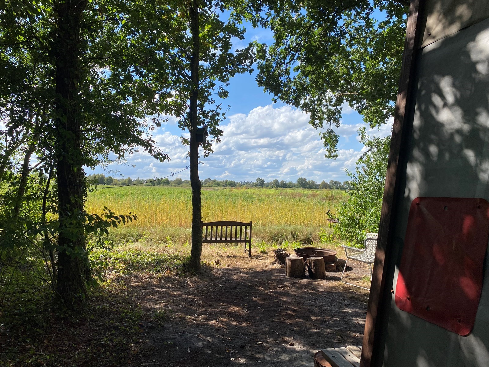Origineel overnachten in een Natuurhut met weids uitzicht