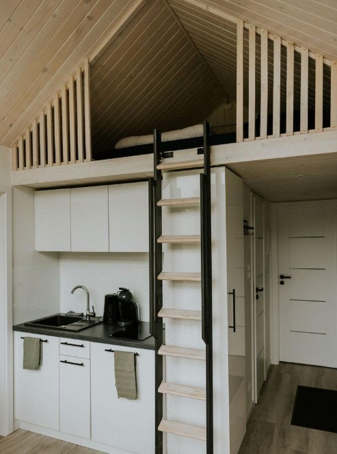 Tiny house XL (honden welkom) aan de visvijver